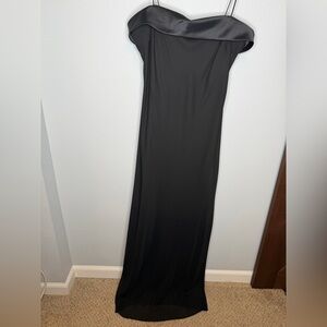 Niki Lavis Y2K 90s black formal floor length gown size 12